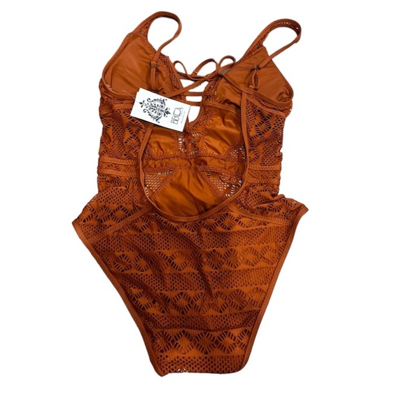 Becca Show & Tell One-Piece Swimsuit Lace Crochet Orange/rust NEW - Picture 3 of 4